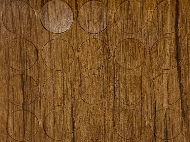 Amaretto Hudson Oak – ABS furniture caps main image