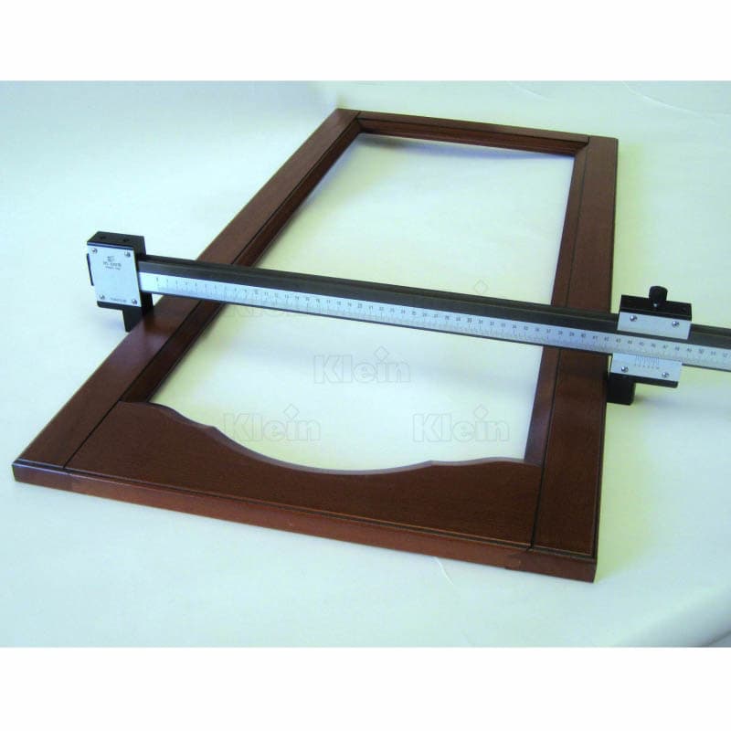 Gauge for inside/outside measuring schema