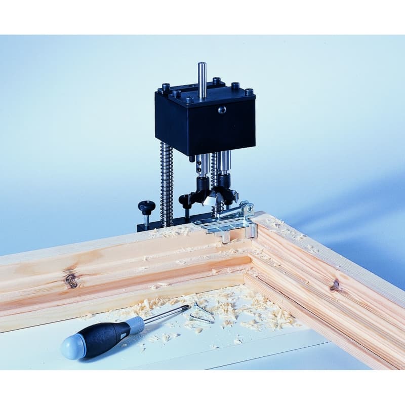 Special devices for angular hinges inserting main image