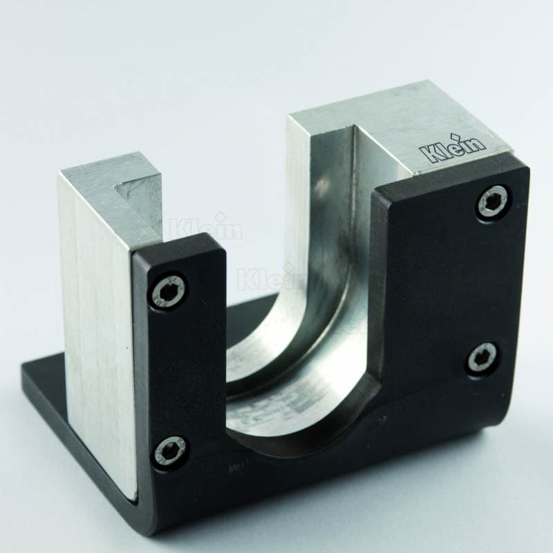Demount devices main image