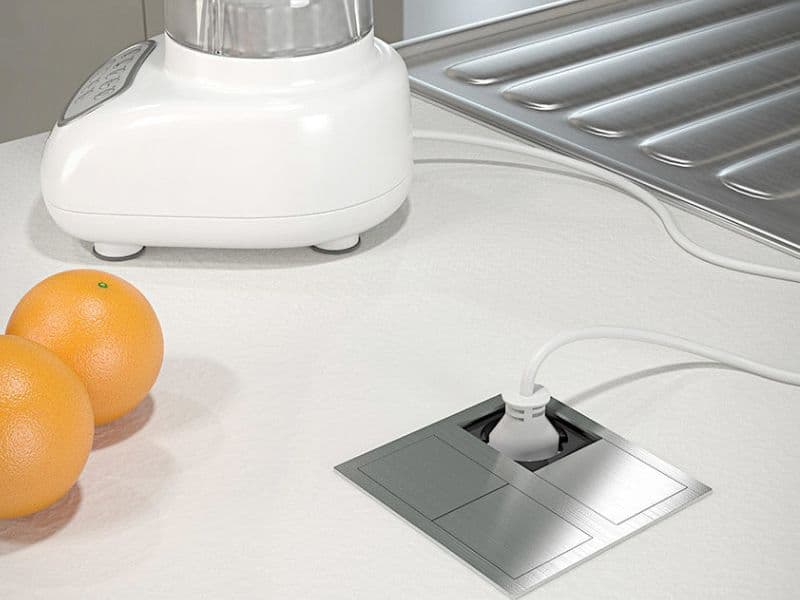 VersaHIT Powerdock with sliding covers (1 Power socket + 2 USB) schema